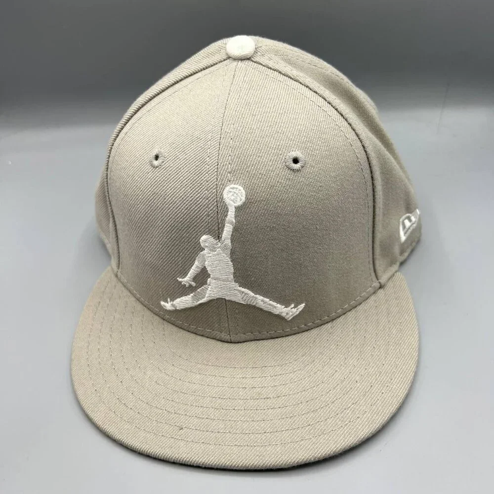 Air Jordan Hat Men 7 3/8 Gray Embroidered Logo 59Fifty New Era Fitted Cap‎
